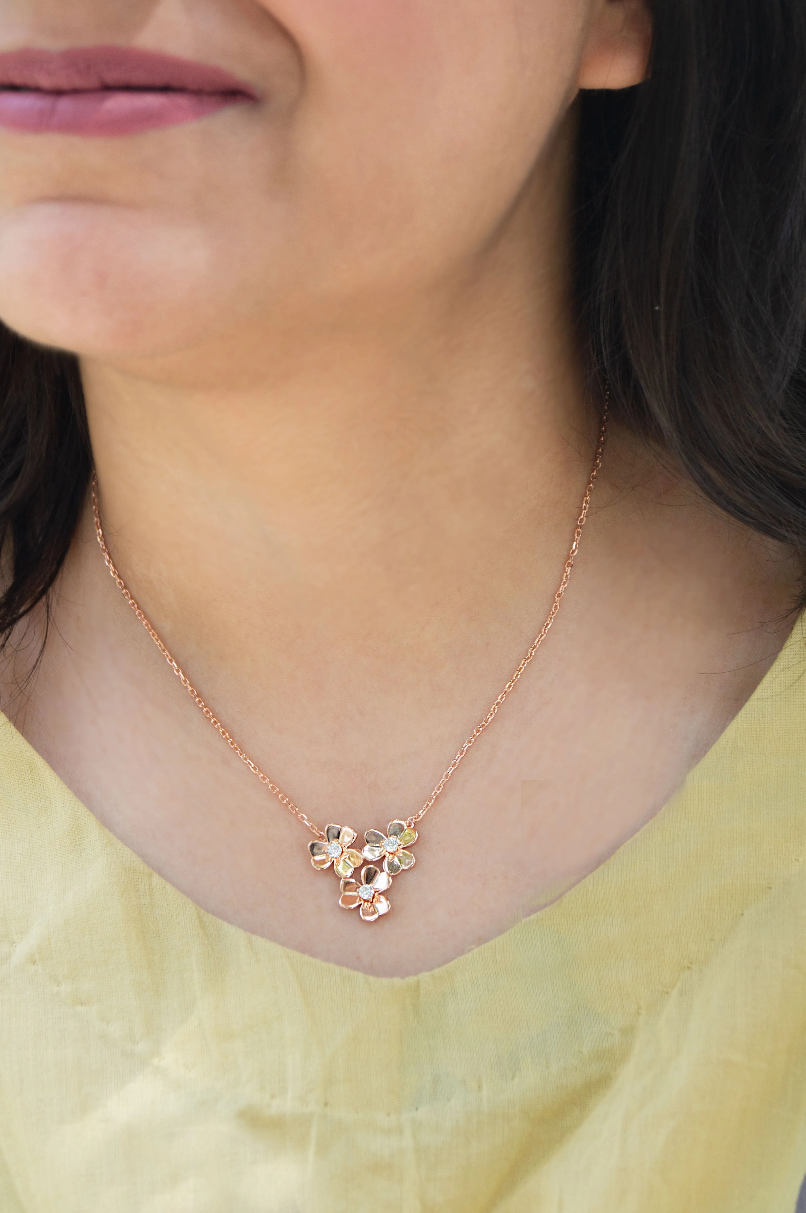 Three Pretty Flowers Rose Gold Plated Sterling Silver Chain Necklace