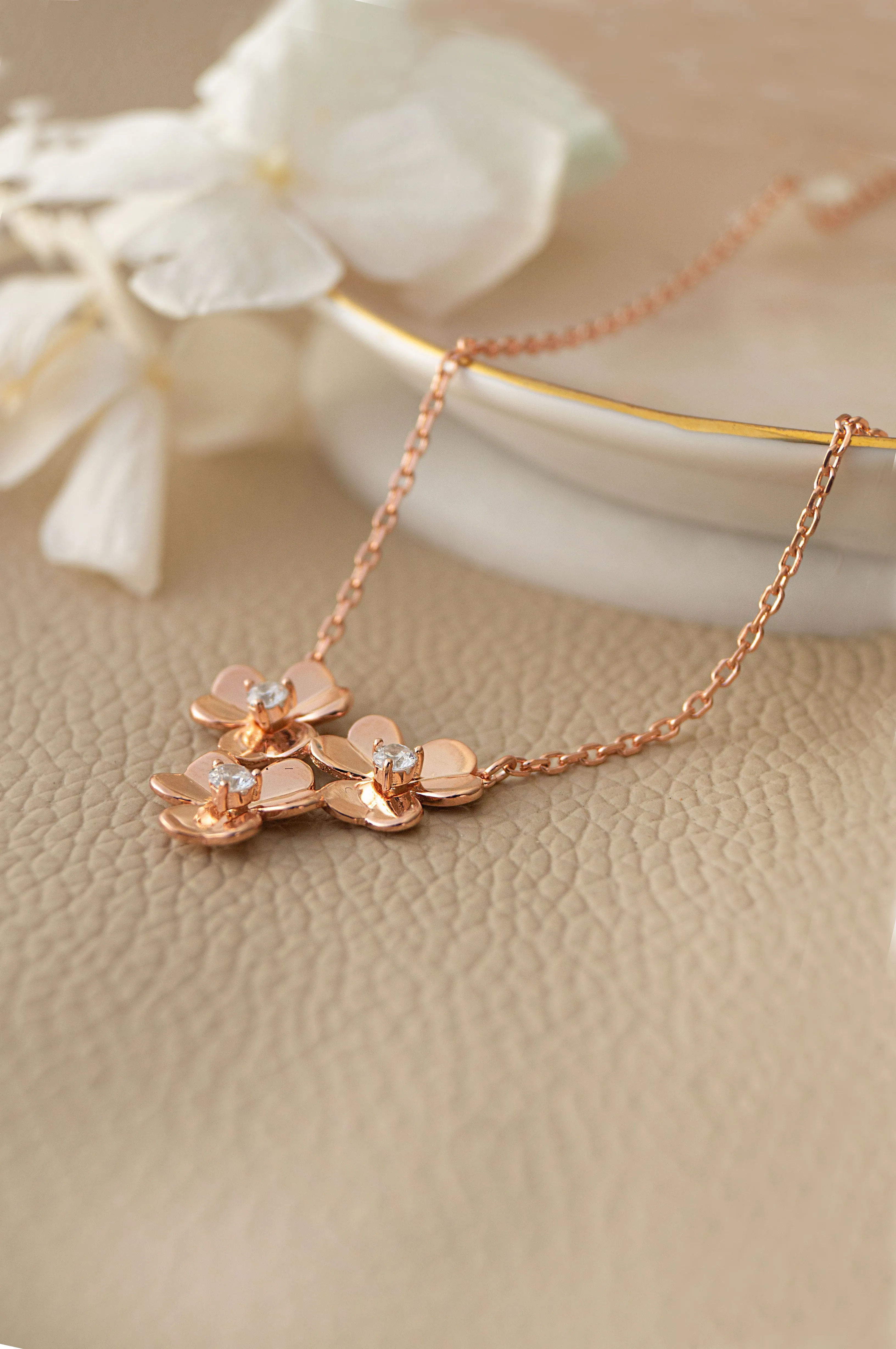 Three Pretty Flowers Rose Gold Plated Sterling Silver Chain Necklace